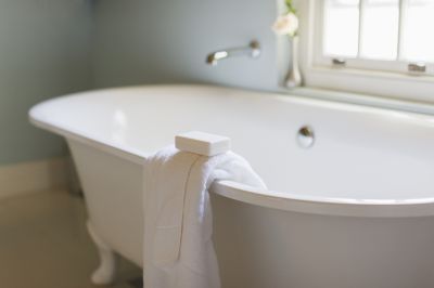 Products For Bathtub Replacements in use