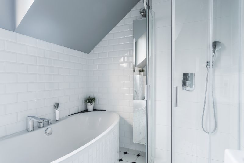 Signs It’s Time To Replace Your Bathtub Or Shower